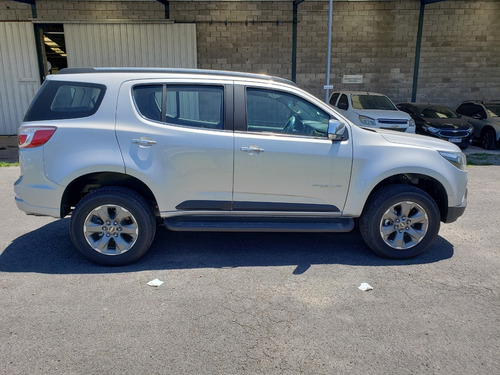 Imagen 13 de 15 de Chevrolet Trailblazer Premier Linea 2023