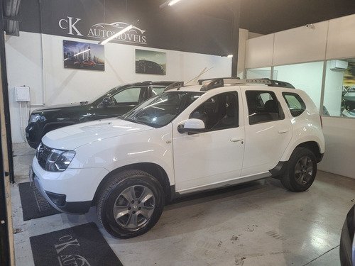 Imagem 3 de 10 de Renault Duster 2017 2.0 16v Dynamique 4x4 Hi-flex 5p
