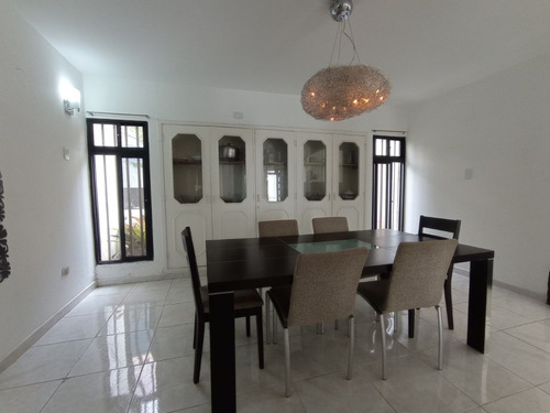 Venta De Casa Urb La Viña Valencia Edo Carabobo Bp- I- 40