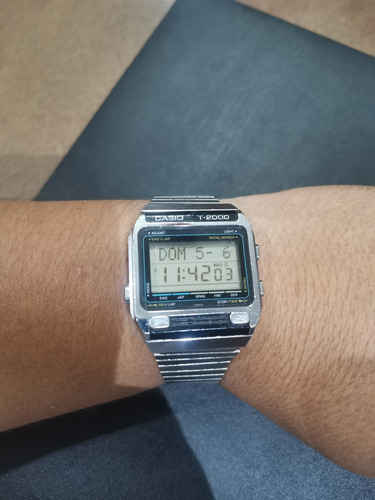 Reloj Casio T-2000 Diccionario 5 Idiomas