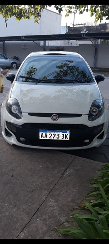 Imagen 13 de 15 de Fiat Punto 2016 1.6 Blackmotion