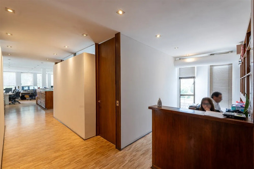 Oficina En Arriendo En Las Condes
