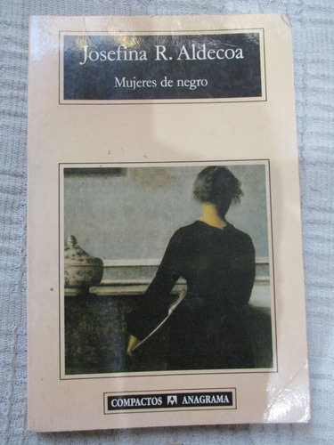 Josefina R. Aldecoa - Mujeres De Negro