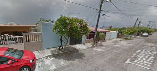 Casa En Venta En Fernando Lopez Arias-ver