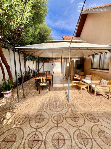 Casa En Venta En San Felipe: 3d/2b Y Excelente Ubicación