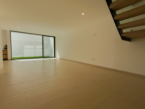 Imagen 4 de 29 de Casa En Zibata Queretaro 4 Habitaciones Sala De Tv Roof Top