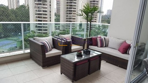Imagem 1 de 14 de Panamby -living Com Pé Direito Duplo - Nm703