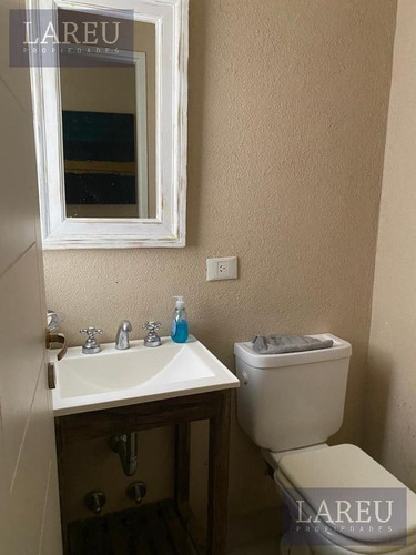 Imagen 5 de 30 de Casa En Venta O Alquiler Con Muebles - Las Liebres