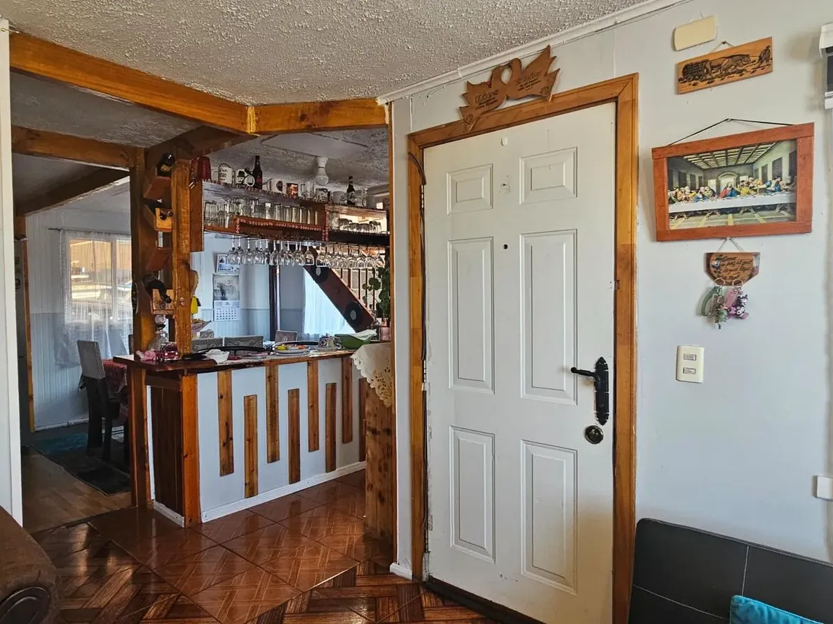 Imagen 4 de 16 de Casa 2 Pisos En Venta En Alerce Sur