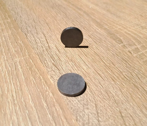 Imagen 3 de 3 de Pack 200 Imanes Redondos 20mm X 3mm