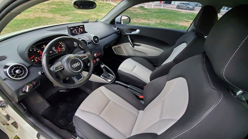 Audi A1 1.4tfsi Ambition Stronic