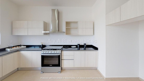 Imagen 10 de 30 de Casa En Venta De 3 Recámaras, 3 Niveles En Paraíso, Residencial Playa Del Carmen, Playa Del Carmen.