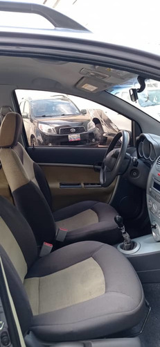 Chery Arauca .