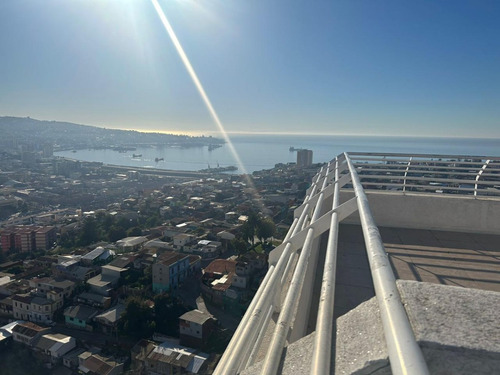 Se Vende Depto A Pasos Ascensor Polanco Y 5 Min Plan Valpo