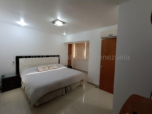Apartamento En Alquiler, El Solar Del Hatillo Mls #24-26280