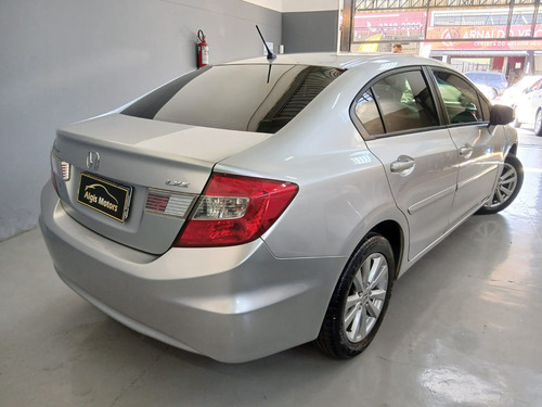 Honda Civic 1.8 Lxs Flex 4p