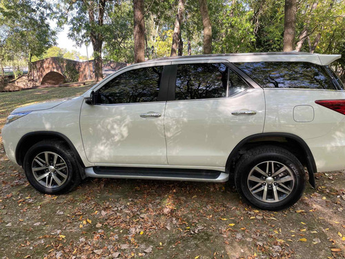 Toyota Sw4 2.8 Srx 177cv 4x4 7as At 2019