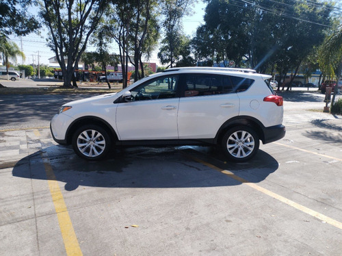 Imagen 2 de 15 de Toyota Rav4 Limited Platinum 2014 Blanca