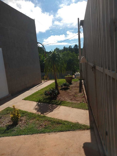 Chácara A Venda Em Mairinque Sp No Jardim Oriental