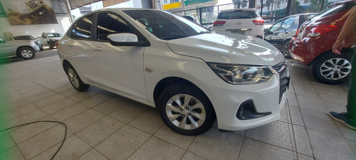 Chevrolet Onix plus 1.0 Lt Turbo 4p