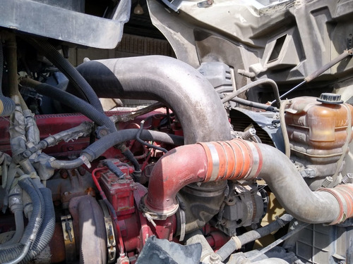 Imagen 14 de 14 de Prostar Color Blanco Cummins Isx 18vel Modelo 2015,