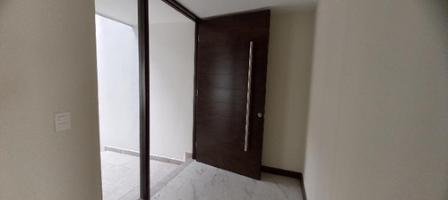 Imagen 2 de 30 de Casa En Venta En Cumbres 5to Sector