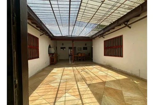 ¡casa De Ensueño En San Jerónimo! Ideal Para Vivir O Invertir