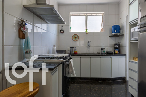 Imagem 14 de 21 de Apto Anchieta | 4 Quartos | 150 M² | Cond: R$800.00 | 2 Vagas - Y79sjs