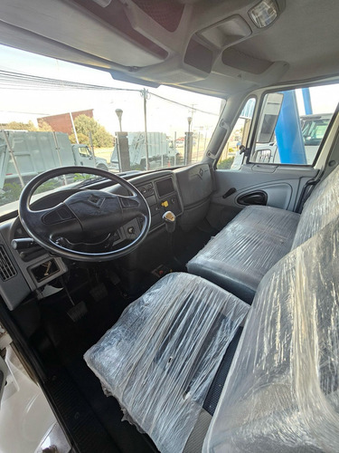 Volteo 2014 7m3 International 4300