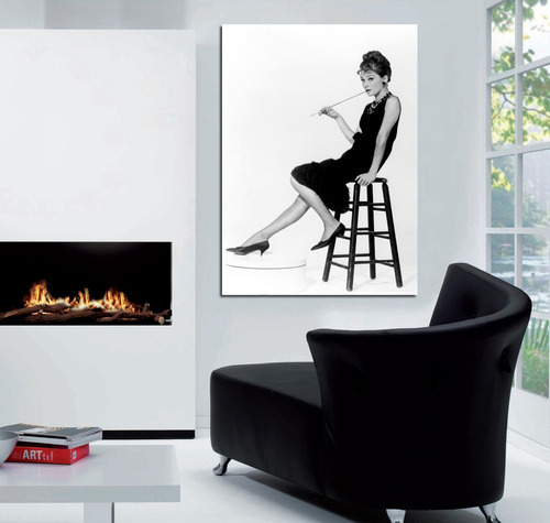 Vinilo Decorativo 40x60cm Audrey Hepburn Little Black Dres