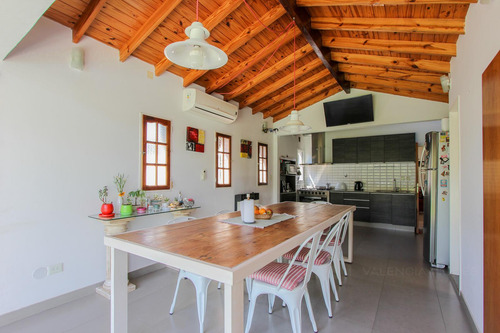 Venta De Casa 5 Ambientes En Banco Provincia - Zona Golf, Moreno