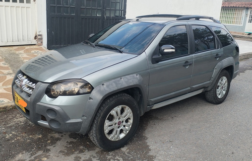 Fiat Palio Adventure 1.8 Locker