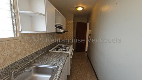 Apartamento Para Remodelar La Urbina Db Mls #24-24955