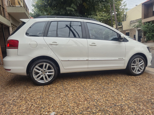 Volkswagen Suran 1.6 Highline Msi 110cv
