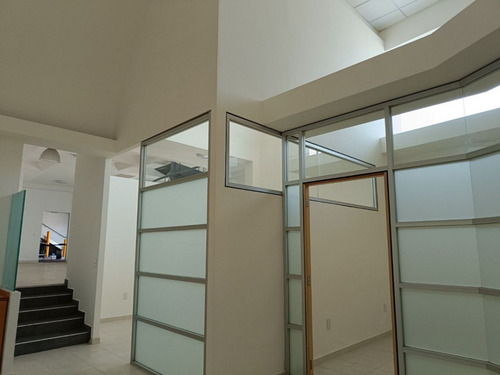 Oficinas Corporativas En Renta En Cantarranas, Cuernavaca Morelos.