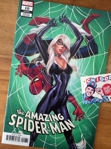 Comic - Amazing Spider-man #10 Scott Campbell Blackcat Cover