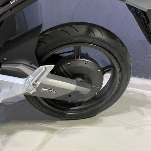 Imagen 7 de 16 de Moto Eléctrica Super Soco Ts Streethunter Black