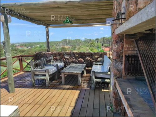Imagen 5 de 30 de Importante Casa En Alquiler, Con Pileta, Vista Al Mar Y Muy Bien Ubicada El Chorro, Manantiales, Uruguay