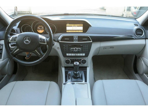 Mercedes-benz C-180 Cgi Classic 1.8 At
