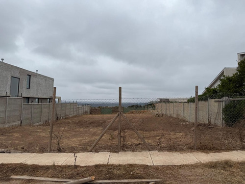 Terreno En Condominio Mantagua 650 M2 Con Vista Al Valle