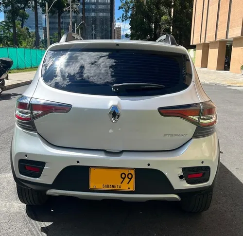 Renault Stepway 1.6 Intense Automática