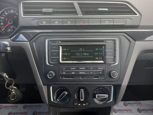 Imagem 13 de 15 de Volkswagen Voyage Cl 1.6