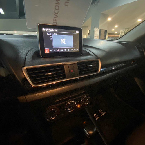 Imagen 11 de 12 de Mazda 3 2015 2.0 I Touring Sedan At
