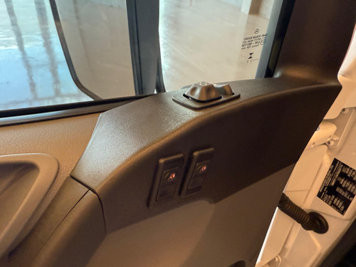 Mercedes Benz 1117 Upf Plataforma Auto Socorro