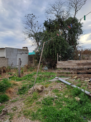 Se Vende Casa Con 2 Apartamentos En Centro De Tacuarembó