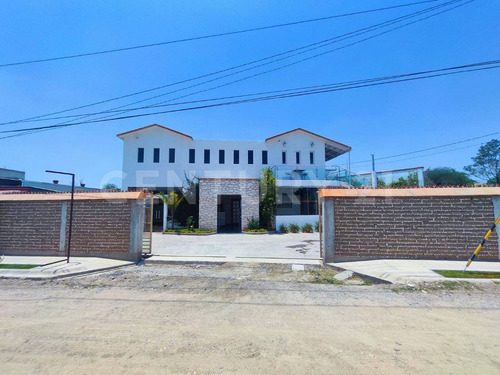 Venta De Hotel, En Carr. Dolores Hidalgo- San Miguel Allende .
