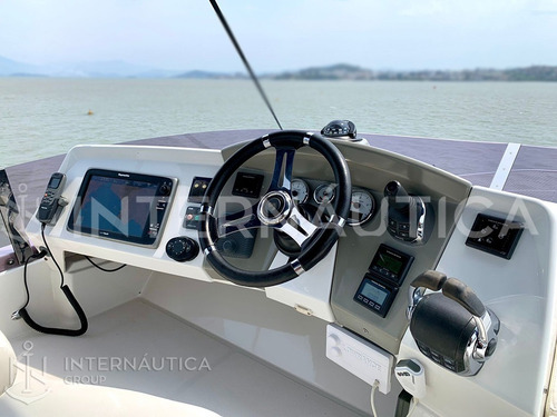 Imagem 11 de 12 de Beneteau Gt 49 Fly Cranchi Phantom Sessa Searay Armada