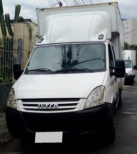 Iveco Daily 35s14 Cab. Dupla Bau De Aluminio - 155.000 Km