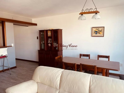 Imagen 6 de 14 de Venta Apartamento En Playa Mansa 2 Dormitorios