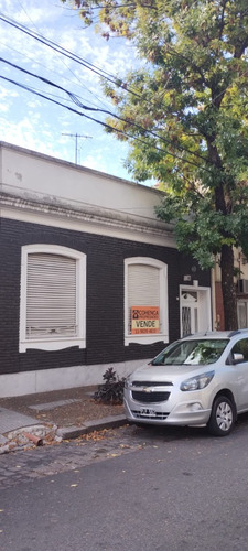 Flores Zona Mayorista Propiedad En Venta A Mts. Av. Nazca